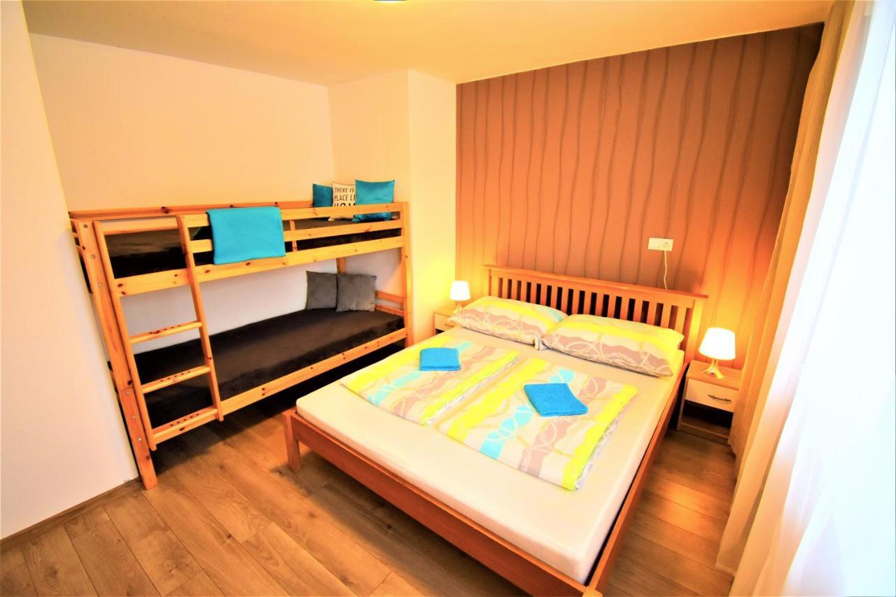 Отель Penzion Privat Siesta Липтовски-Микулаш Экстерьер фото