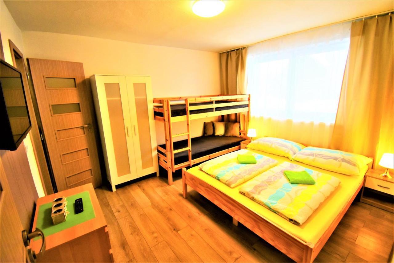 Отель Penzion Privat Siesta Липтовски-Микулаш Экстерьер фото