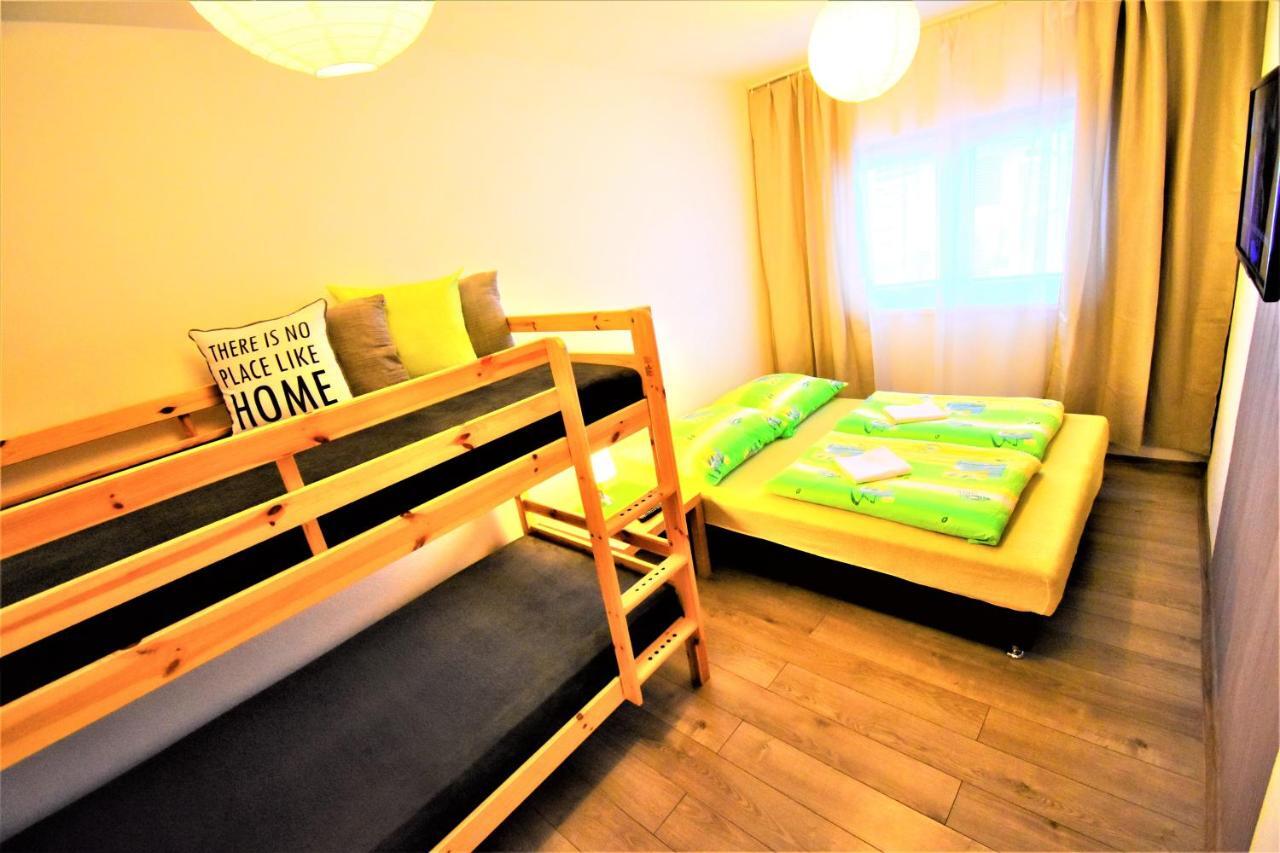 Отель Penzion Privat Siesta Липтовски-Микулаш Экстерьер фото